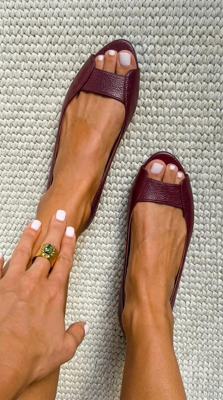 Naya | Golden Comfort Chic Sandals